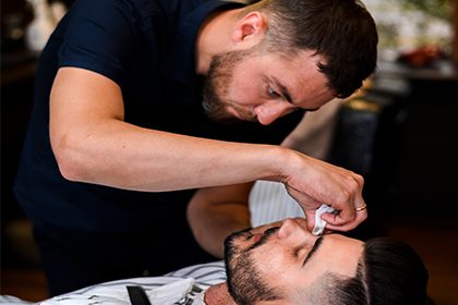 Threading service